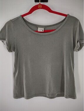 Essentials By Full Tilt XS Cropped Shirt Green 069